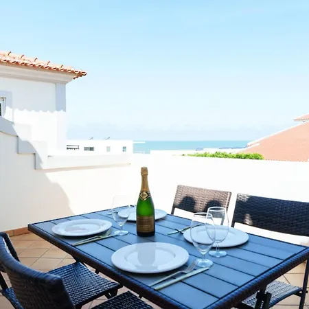 The Lazy Sunbathers, Del Rei, óbidos, B11