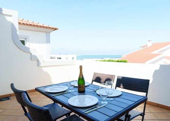 The Lazy Sunbathers, Del Rei, óbidos, B11